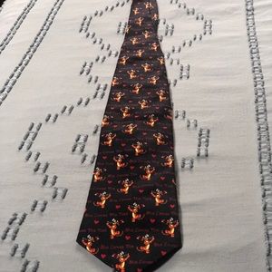 Disney Tigger valentine tie NWOT